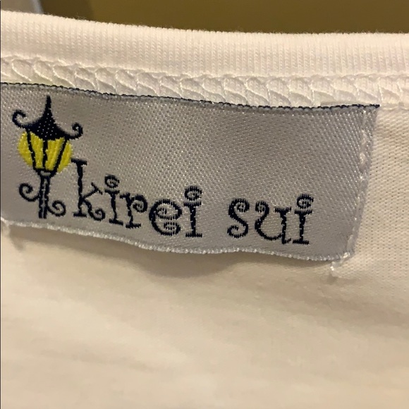 Girls size 8 white ruffle tee - Picture 4 of 4